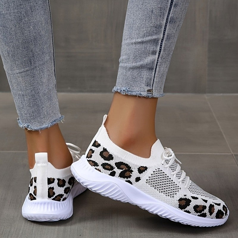 Dolly® | Zapatillas con cordones con estampado de leopardo