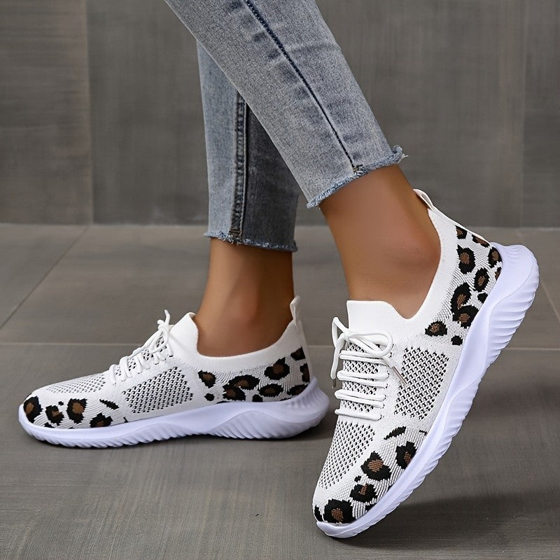 Dolly® | Zapatillas con cordones con estampado de leopardo