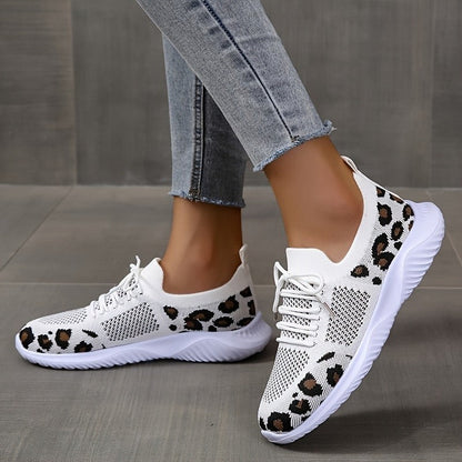 Dolly® | Zapatillas con cordones con estampado de leopardo